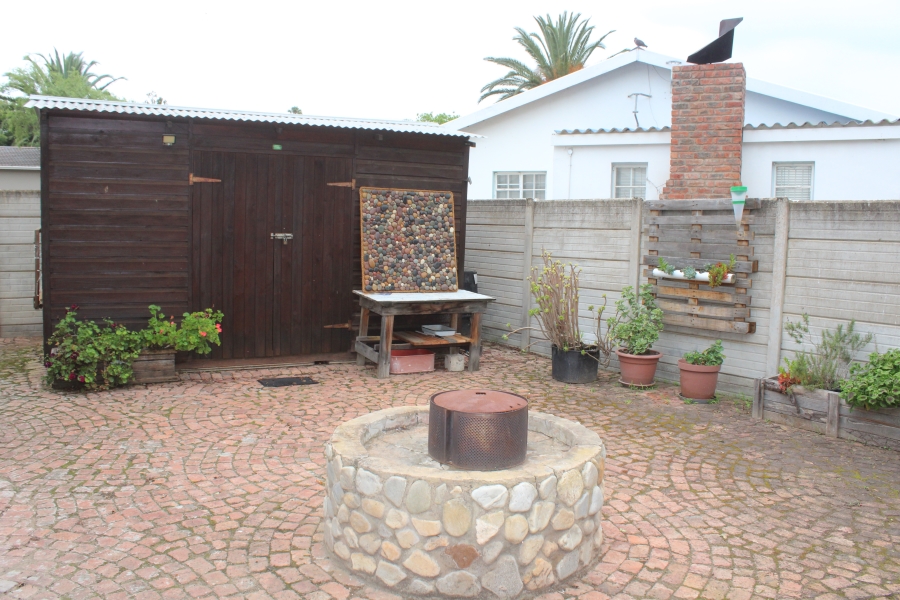 2 Bedroom Property for Sale in Riversdale Western Cape